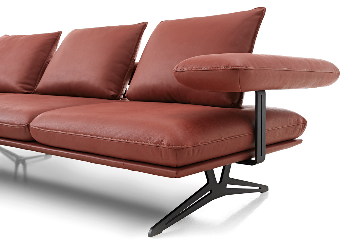 Hoover by simplysofas.in